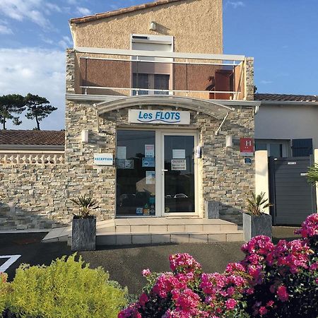 Hotel Residence Les Flots Saint-Palais-sur-Mer Exteriör bild